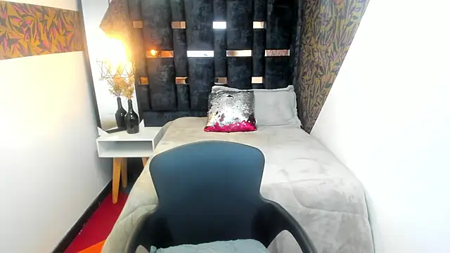 Snapshot of Sofi_Blake__ chatting on 1, 4, 2026 Sofi Blake online show from 1, 4, 2026