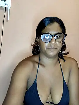 Snapshot of indianstrawberrylips4u chatting on 24, 2, 2026 indianstrawberrylips4u online show from 24, 2, 2026