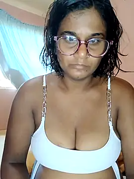 Snapshot of indianstrawberrylips4u chatting on 20, 3, 2026 indianstrawberrylips4u online show from 20, 3, 2026