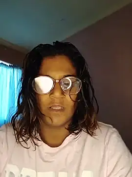indianstrawberrylips4u online show from 3, 7, 2026