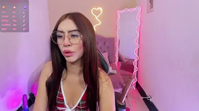 ZAAFIRA TAY online show from 20, 5, 2026