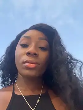 ZarahFerreira online show from 27, 5, 2026