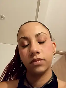 MiaBloom19 online show from 14, 4, 2026