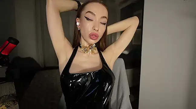 Snapshot of supreme_dominatrix chatting on 7, 3, 2025 supreme dominatrix online show from 7, 3, 2025