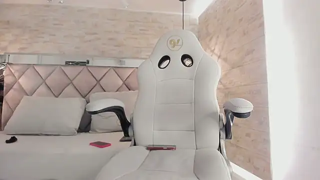 bella novoa online show from 27, 3, 2026