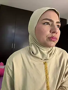 Snapshot of Darsha_Khemu chatting on 11, 7, 2026 Darsha Khemu online show from 11, 7, 2026