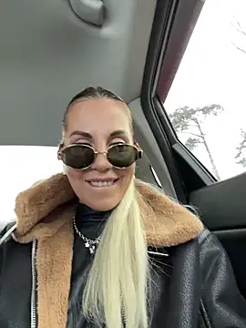 LisaMurr online show from 28, 4, 2026