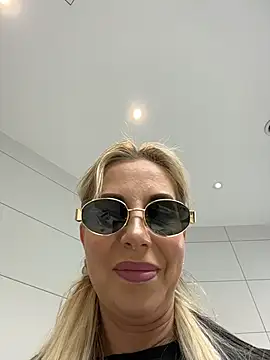 LisaMurr online show from 20, 5, 2026