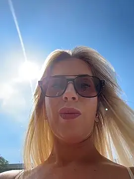 LisaMurr online show from 30, 6, 2026