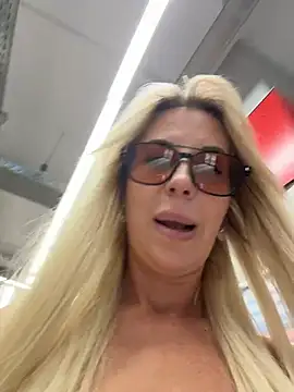 LisaMurr online show from 5, 7, 2026