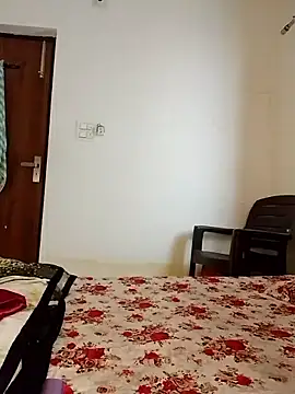 cute girl 29 online show from 24, 3, 2026