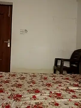 cute girl 29 online show from 13, 6, 2026