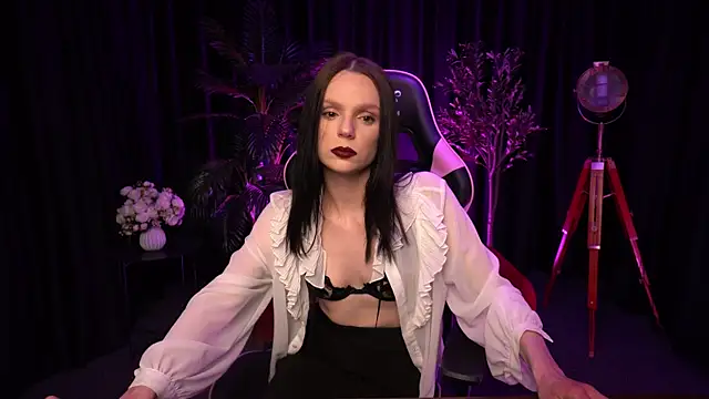Snapshot of Wild_Alice_me chatting on 18, 4, 2026 Wild Alice me online show from 18, 4, 2026
