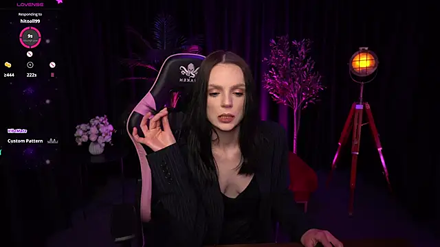 Snapshot of Wild_Alice_me chatting on 29, 4, 2026 Wild Alice me online show from 29, 4, 2026