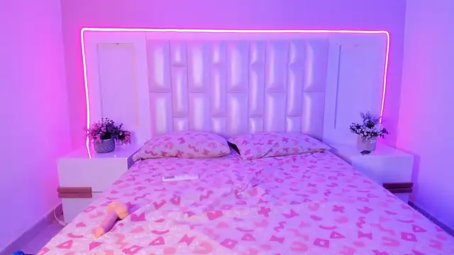 Liia Collins online show from 28, 2, 2026