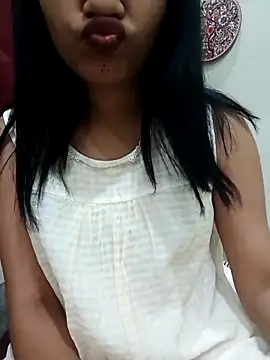 Snapshot of Cute-Manvi chatting on 13, 4, 2026 Cute-Manvi online show from 13, 4, 2026