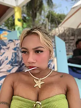 Snapshot of Dulce_Sofi_ chatting on 13, 6, 2026 Dulce Sofi online show from 13, 6, 2026