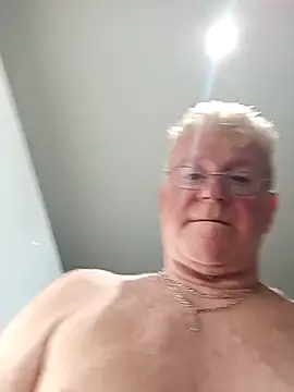 Snapshot of olivbisoumis chatting on 18, 3, 2026 olivbisoumis online show from 18, 3, 2026