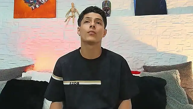 Eliassalvatore  online show from 20, 5, 2026