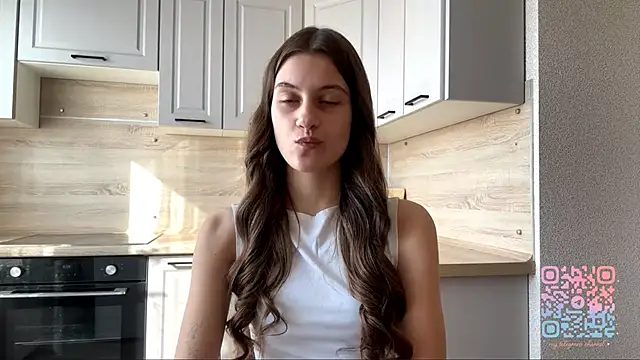 SwappingFate online show from 3, 4, 2026