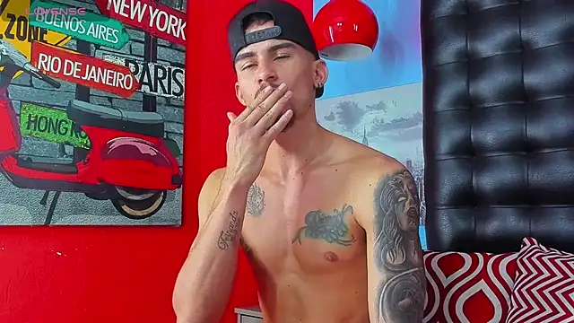 SharonTygaX online show from 17, 3, 2026