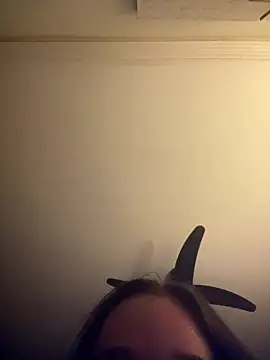 grrrlklx online show from 18, 2, 2026