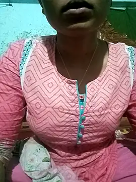 Snapshot of BreezySexyGirl69 chatting on 22, 2, 2026 BreezySexyGirl69 online show from 22, 2, 2026