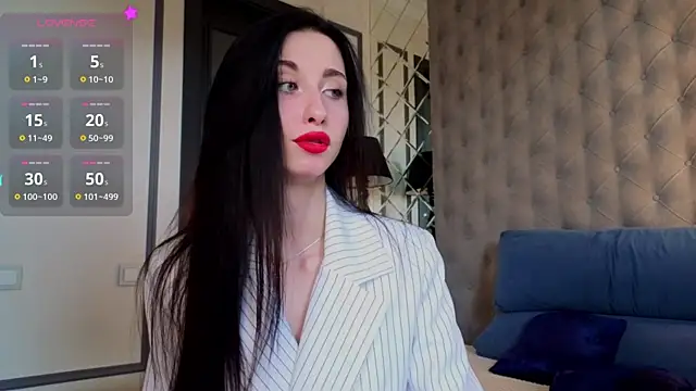 Snapshot of MiguelinaRasmuson chatting on 8, 5, 2026 MiguelinaRasmuson online show from 8, 5, 2026