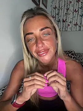 ScarlettGold  online show from 13, 3, 2026