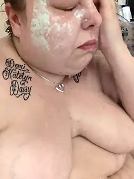 HottieHunter  online show from 25, 2, 2026