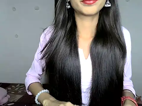 SIKSHA SINGH online show from 17, 5, 2026