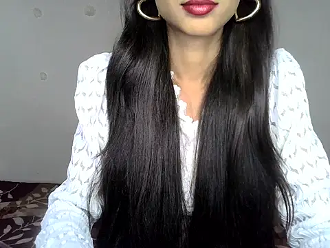 SIKSHA SINGH online show from 18, 5, 2026