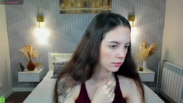 Snapshot of elise_robbie chatting on 23, 3, 2026 elise robbie online show from 23, 3, 2026