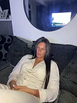 Snapshot of Destinylovex chatting on 24, 3, 2026 Destinylovex online show from 24, 3, 2026