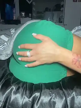 Snapshot of Destinylovex chatting on 28, 3, 2026 Destinylovex online show from 28, 3, 2026