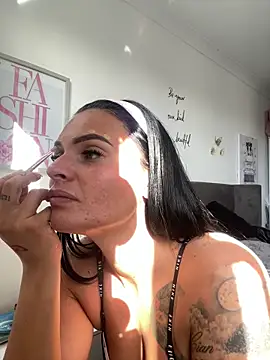 Snapshot of Destinylovex chatting on 6, 4, 2026 Destinylovex online show from 6, 4, 2026