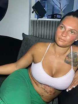 Destinylovex online show from 19, 5, 2026