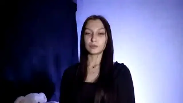 IvoryMist online show from 18, 2, 2026