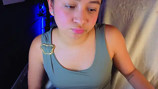 Snapshot of SophyAdams chatting on 8, 3, 2026 SophyAdams online show from 8, 3, 2026