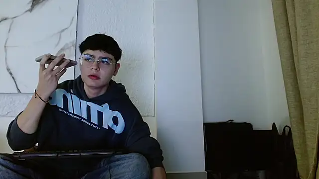 Jean Martiiinez online show from 24, 2, 2026