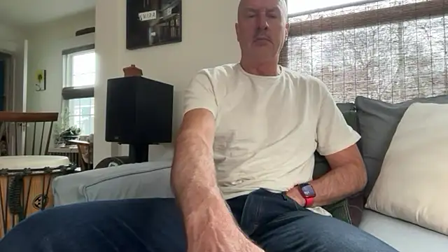 Snapshot of Guy__Grey chatting on 19, 4, 2026 Guy Grey online show from 19, 4, 2026