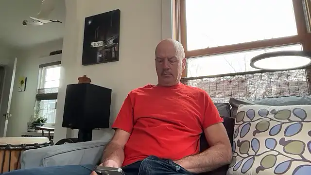 Snapshot of Guy__Grey chatting on 23, 4, 2026 Guy Grey online show from 23, 4, 2026