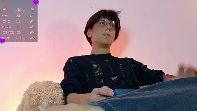 Snapshot of lui_x_dust chatting on 7, 4, 2026 lui x dust online show from 7, 4, 2026