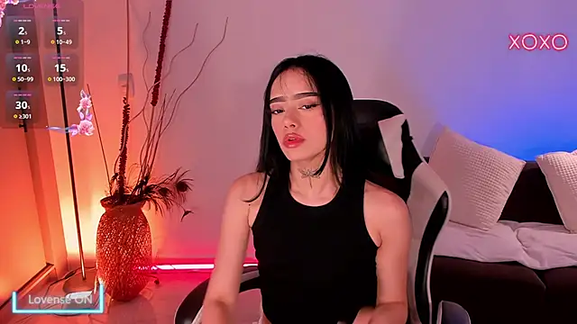 Snapshot of meganlake chatting on 10, 3, 2026 meganlake online show from 10, 3, 2026