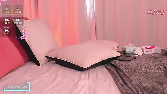 Snapshot of meganlake chatting on 11, 3, 2026 meganlake online show from 11, 3, 2026