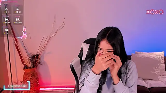 Snapshot of meganlake chatting on 12, 3, 2026 meganlake online show from 12, 3, 2026