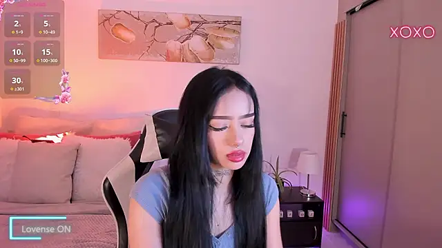 Snapshot of meganlake chatting on 26, 3, 2026 meganlake online show from 26, 3, 2026