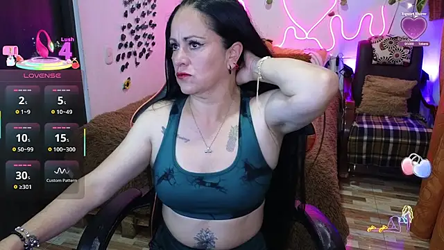 Snapshot of Kekacam chatting on 28, 4, 2026 Kekacam online show from 28, 4, 2026