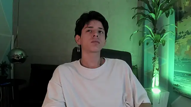 Angel scott2 online show from 31, 3, 2026