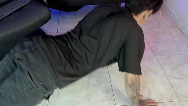 Angel scott2 online show from 2, 4, 2026